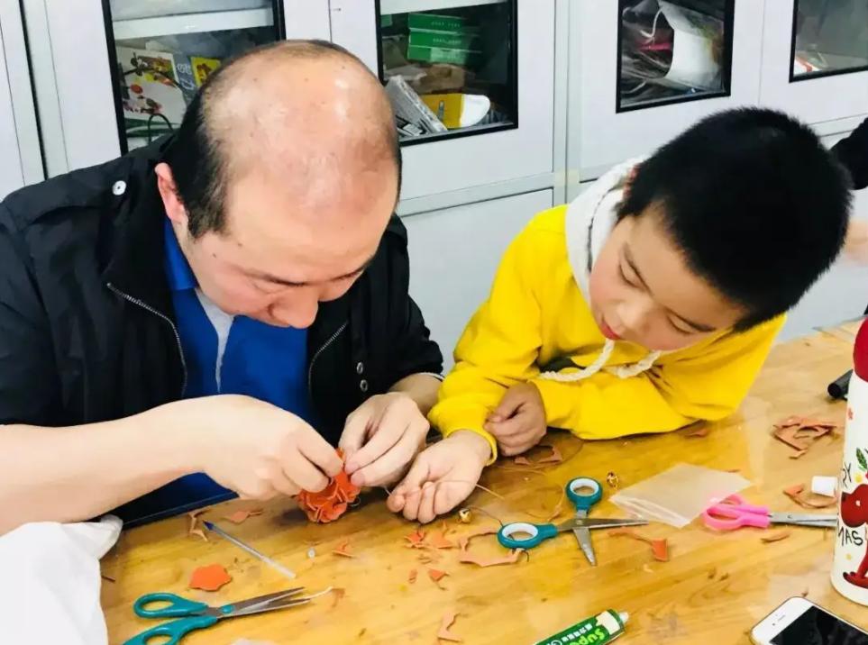 如何制作航空母舰模型，航空母舰模型制作指南