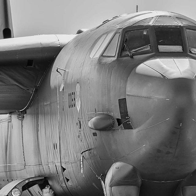 歼-10战斗机最大航程，技术解析与战略应用，歼-10战斗机技术深度解析，最大航程与战略应用探讨