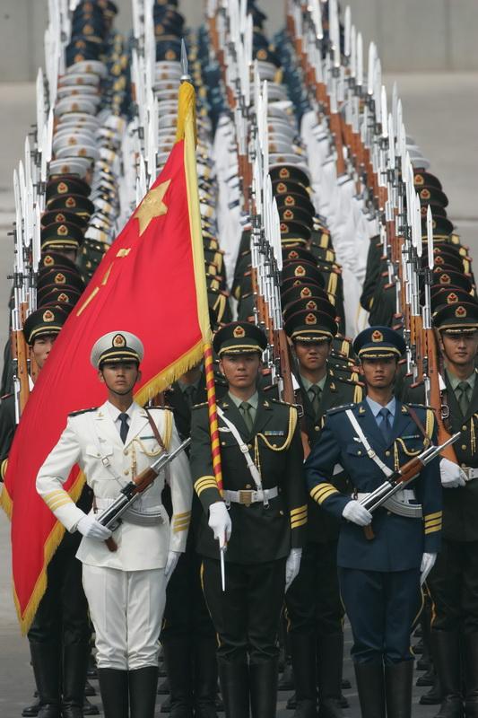 70年代三军仪仗队图片，历史影像中的荣耀瞬间，70年代三军仪仗队历史影像，荣耀瞬间的永恒记忆