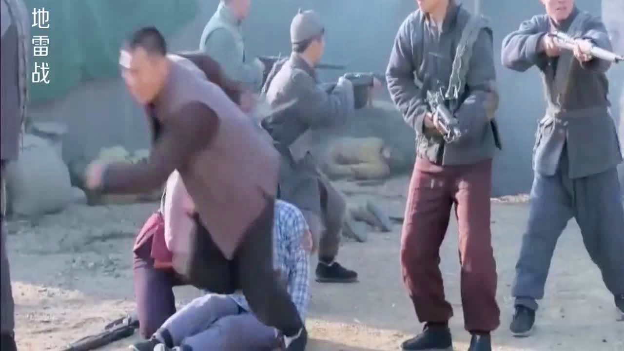 关于手榴弹扔你裤裆里图片的探讨与警示，手榴弹扔向裤裆图片，探讨与警示