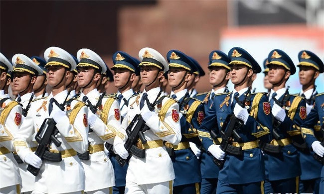 俄罗斯阅兵现场直播视频，展现国威与军力的盛大仪式，俄罗斯盛大阅兵直播，展现国威与军力的壮观仪式