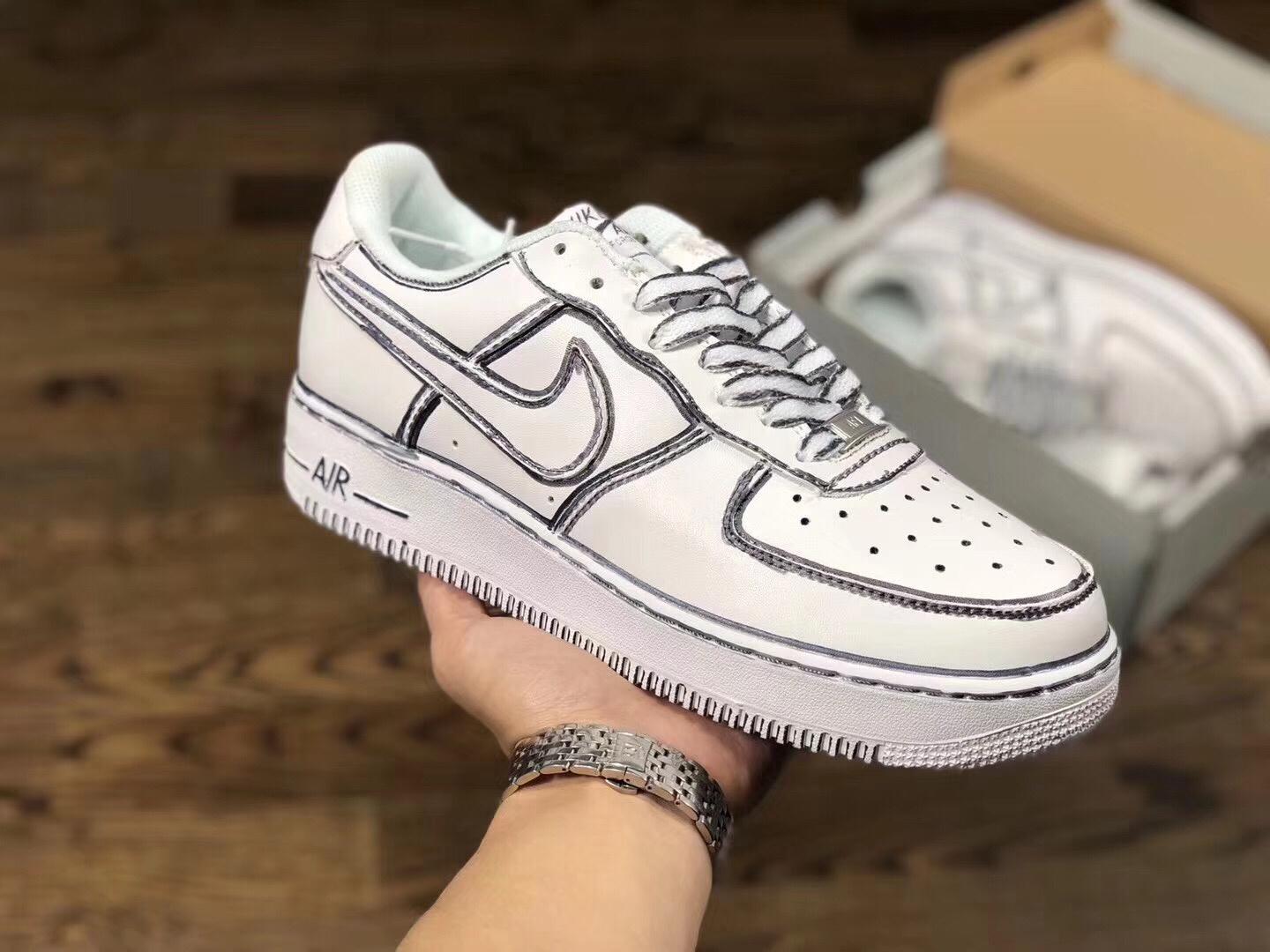 Nike纯白空军一号,时尚与经典的完美结合,Nike纯白空军一号,时尚与经典的绝妙融合