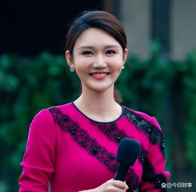 央视七套女主持人群体风采，央视七套女主持人魅力风采展示