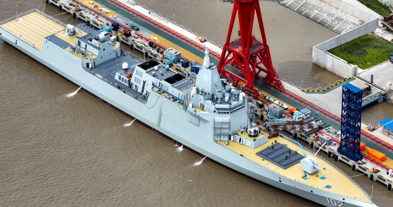 泉州舰055大驱，中国海军的新型骄傲，中国海军新星，泉州舰055大驱的骄傲