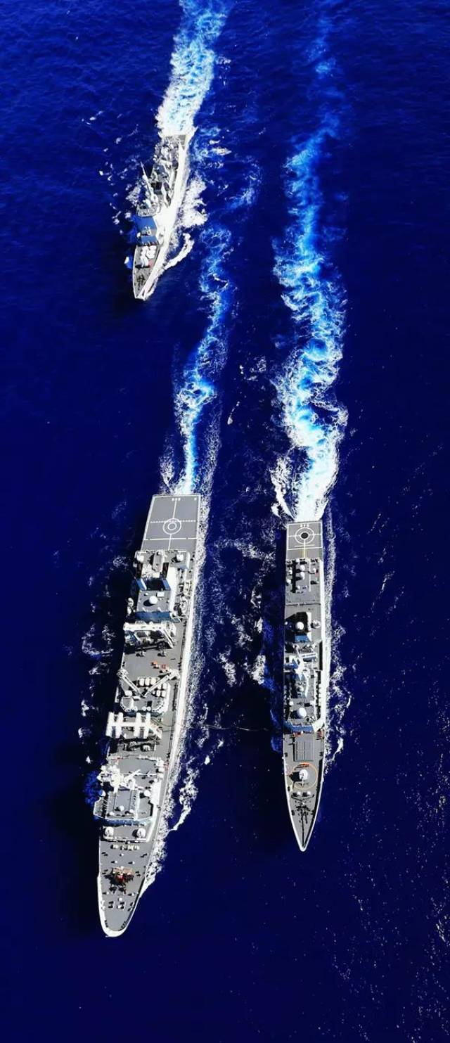 南海大阅兵短视频,展现中国海军力量的瞬间震撼,南海大阅兵短视频,中国海军力量的瞬间震撼展现