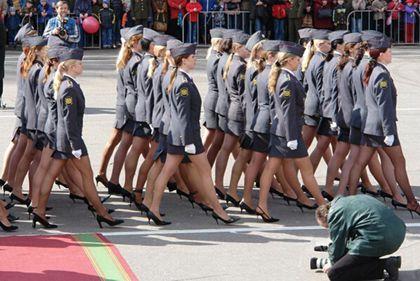 中国女兵阅兵仪式图片，荣耀的瞬间，永恒的记忆，中国女兵阅兵仪式图片，荣耀瞬间，永恒记忆
