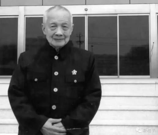 探索深海力量，中国海军核潜艇在2022年的新篇章，中国海军核潜艇新篇章，深海力量的探索之旅（2022年）
