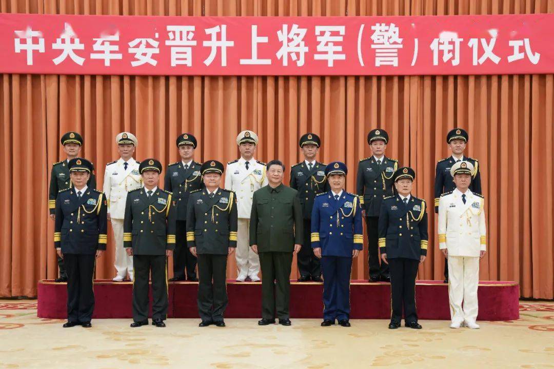 盛建忠的军衔与军事生涯，一位杰出将领的荣耀之路，盛建忠，荣耀军衔与军事生涯的杰出将领之路