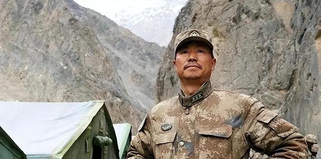 祁发宝勋表六排详解，荣誉与职责的象征，祁发宝勋表六排详解，荣誉的象征与职责的重担