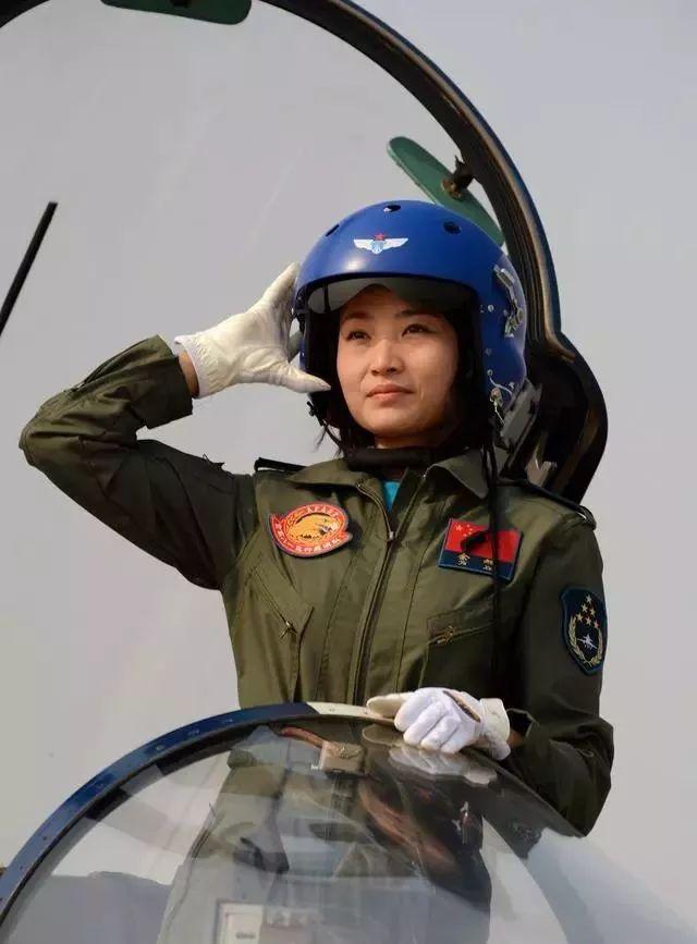 中国歼击机之骄傲，歼-20的飞行速度探索，揭秘歼-20飞行速度，中国歼击机的骄傲典范