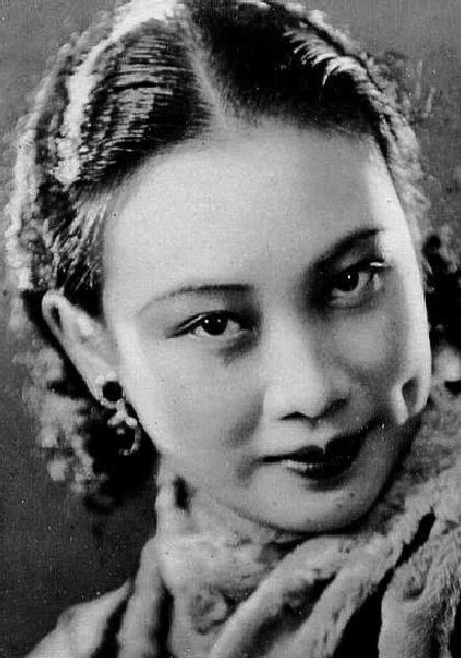 苏-30与歼-16参数对比研究，苏-30与歼-16战斗机参数对比研究分析