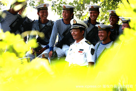荣耀的瞬间，回顾2009年阅兵中的水兵方队，荣耀瞬间，回顾2009年阅兵中的水兵方队风采