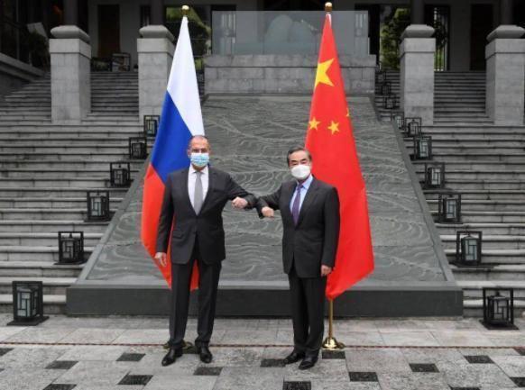 俄罗斯再送中国一份大礼，深化合作，共筑未来，中俄深化合作，共筑未来，俄罗斯再赠中国一份大礼