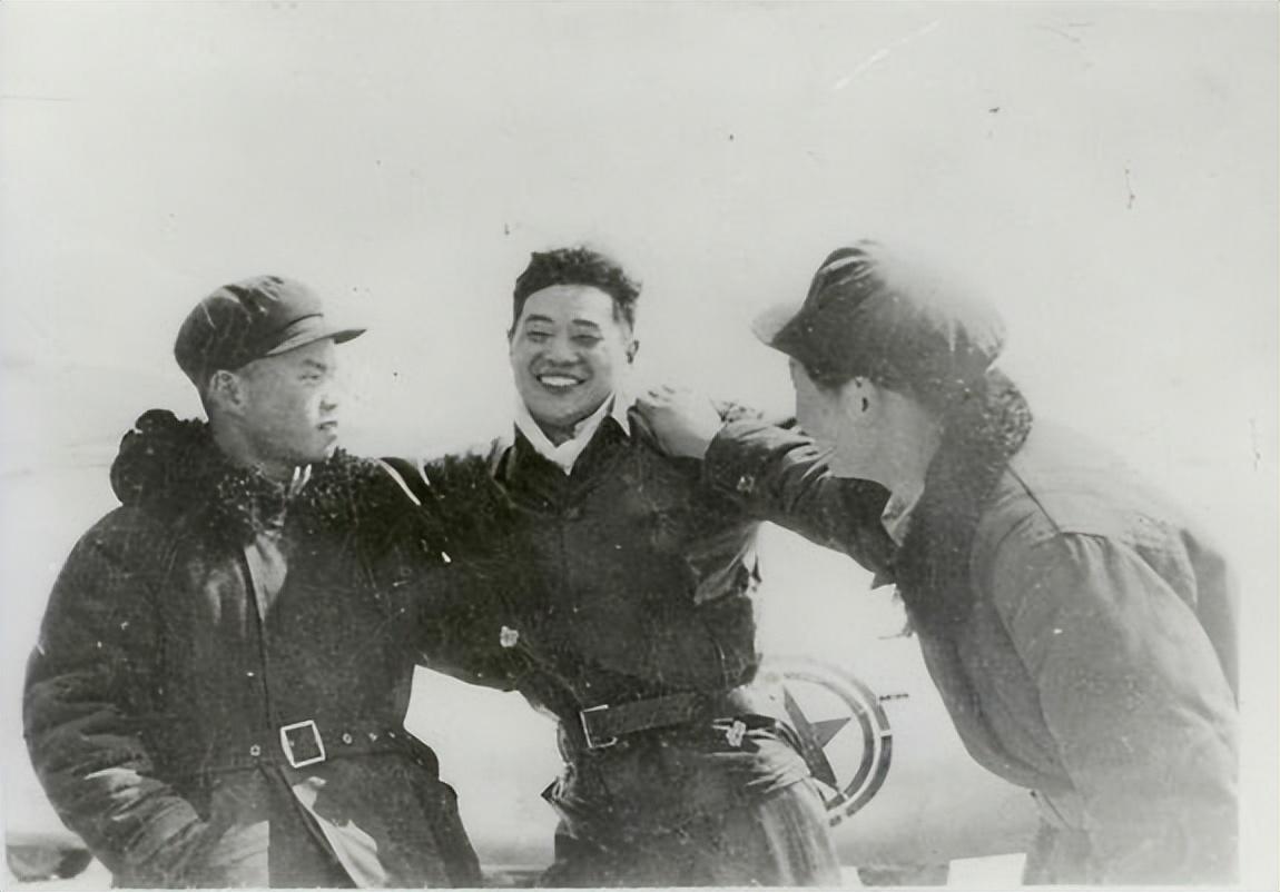 空十五军,蓝天之上的英勇之师,空十五军,蓝天之上的英勇战鹰