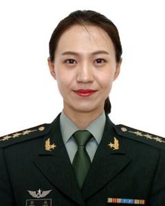 中国人民解放军仪仗队女兵队长，荣耀与责任，中国人民解放军仪仗队女兵队长，荣耀与责任的担当