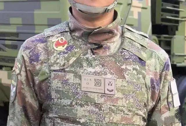 全面解读，21式迷彩配发的意义与影响，全面解读，21式迷彩配发的深远意义与影响