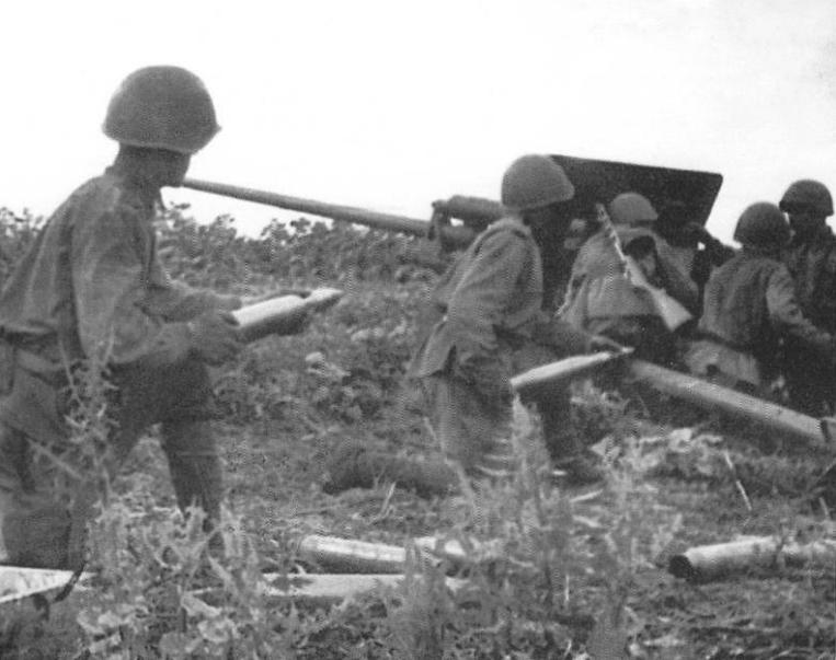 德国虎式坦克的生产总量探究,德国虎式坦克生产总量深度解析