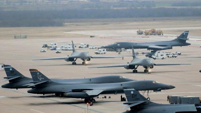 中国空军是否超过美国空军，一个多维度的分析，中国空军与美国空军实力对比，多维度深度分析