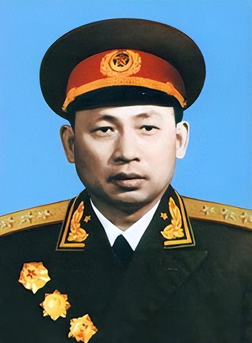 丁晓兵儿子丁陶的职务与成就，新一代楷模的成长轨迹，丁陶的成长轨迹，从丁晓兵儿子到新一代楷模的职务与成就