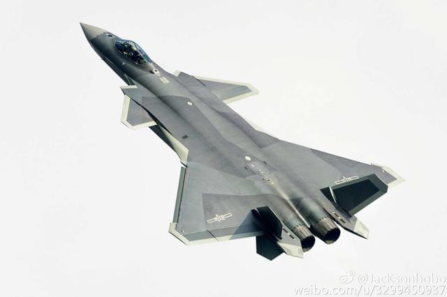 歼-20为何是五代机，解析其独特优势与技术突破，歼-20五代机优势解析，独特技术与突破揭秘