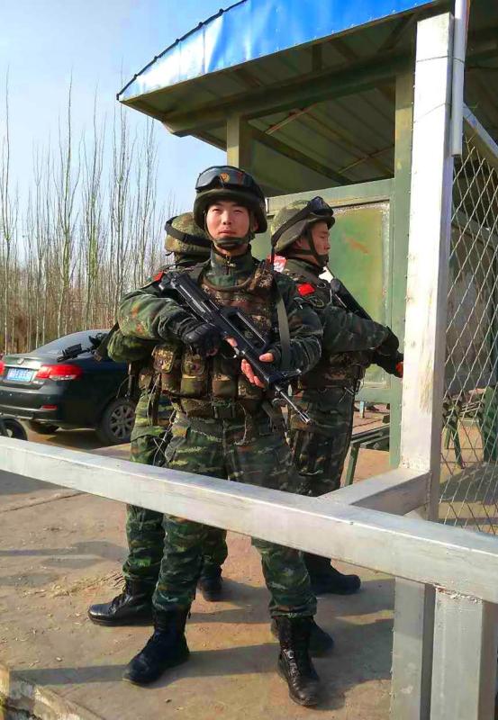 武警中尉的年龄层次，探究与解析，武警中尉年龄层次探究与解析