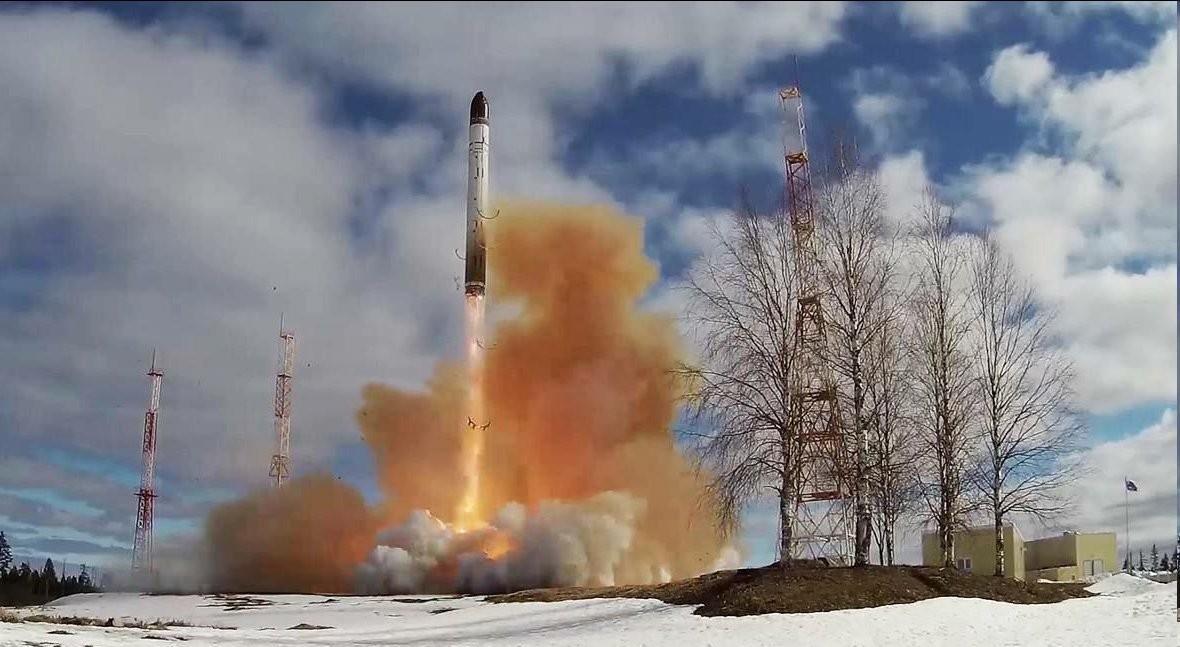 白杨导弹研制背景深度解析，白杨导弹研制背景深度探究