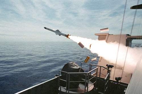 揭秘中国海军舰艇上的重要武器——1130近防炮工作原理，揭秘中国海军舰艇利器，1130近防炮工作原理探究