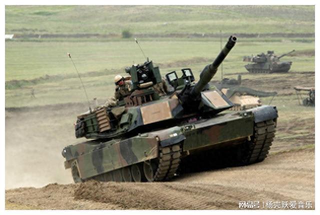 M1A2艾布拉姆斯刨析图,深度解析现代主战坦克的杰出代表,M1A2艾布拉姆斯深度解析,现代主战坦克的杰出代表刨析图
