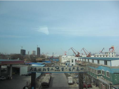 大连造船厂航母下水，中国海军建设的里程碑事件，中国海军建设里程碑事件，大连造船厂航母下水仪式盛大举行