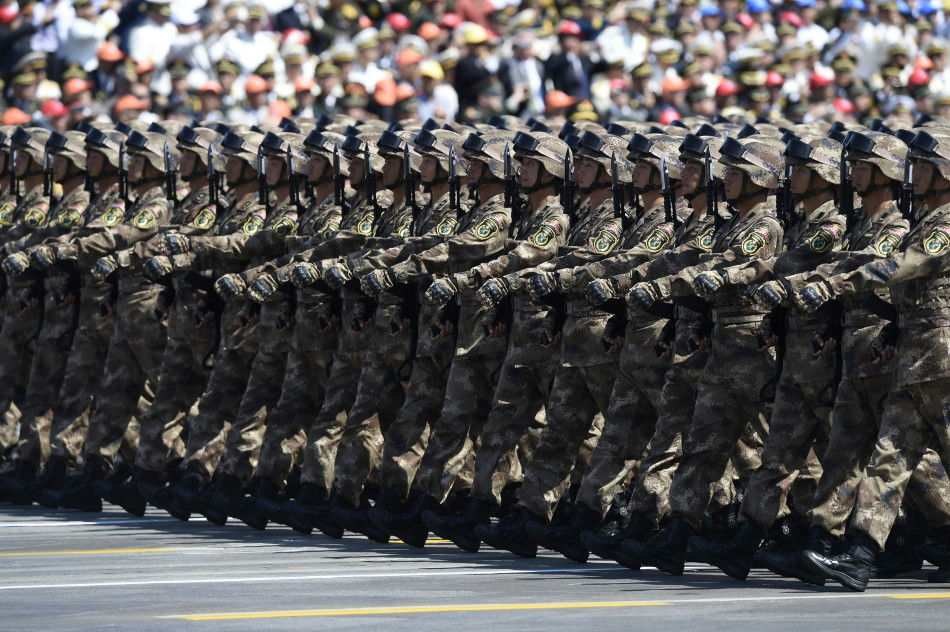 全球阅兵式的壮丽画卷,震撼人心的观后感,全球阅兵风采展示,壮丽画卷与震撼人心的力量展现