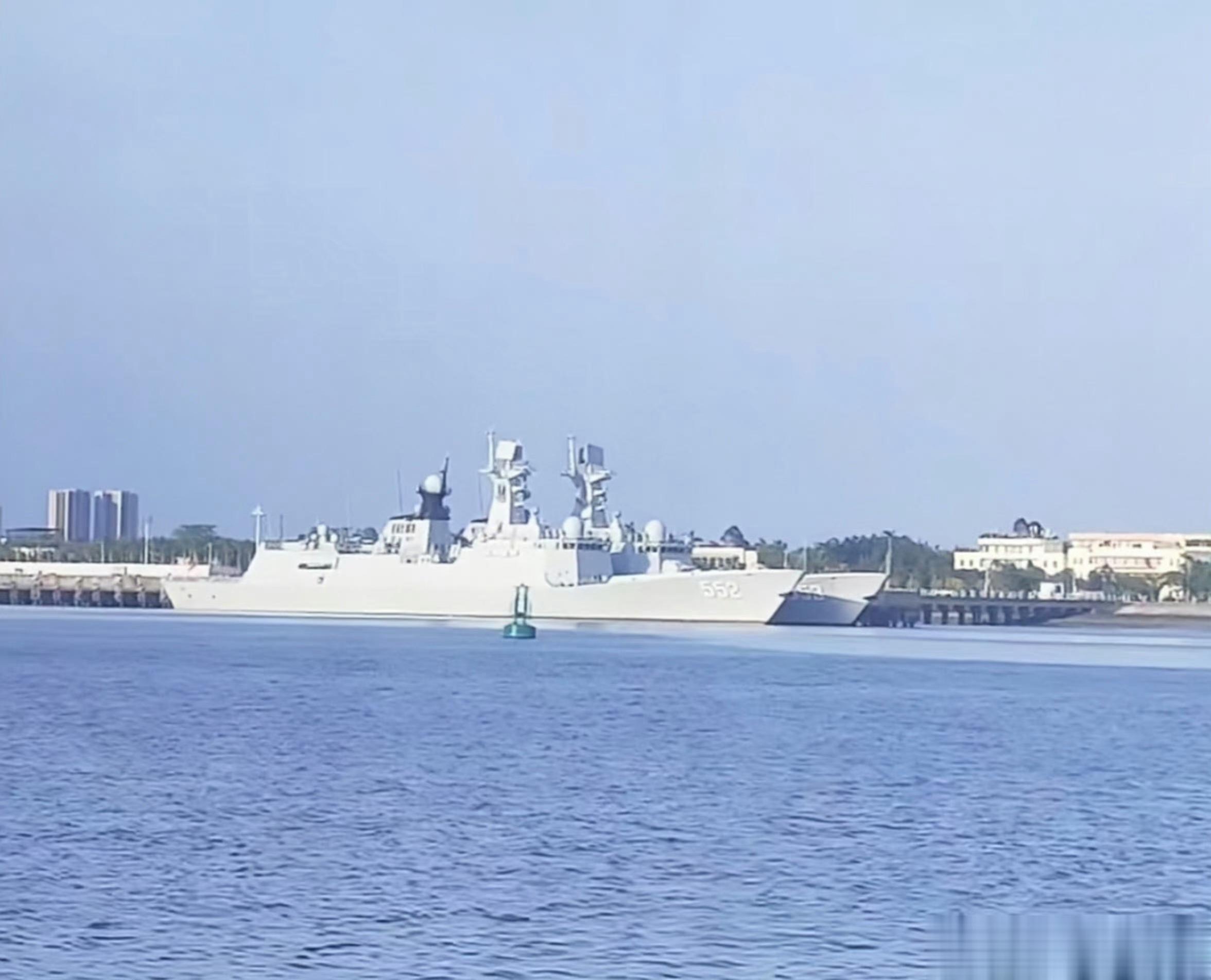 张掖号导弹护卫舰舷号，中国海军力量的新里程碑，中国海军新里程碑，张掖号导弹护卫舰舷号亮相