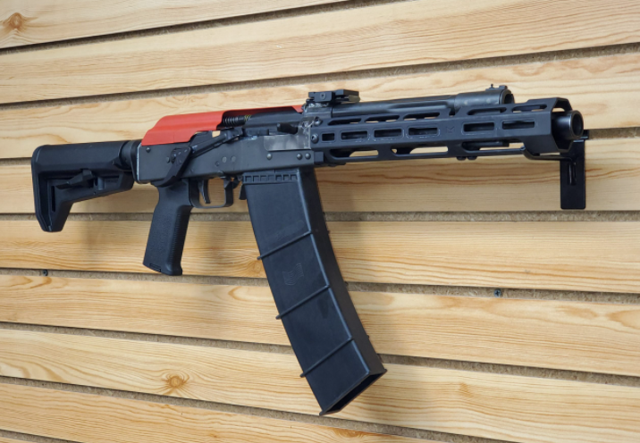 Saiga 12霰弹枪，威力与特色的完美结合，Saiga 12霰弹枪，威力与特色之典范