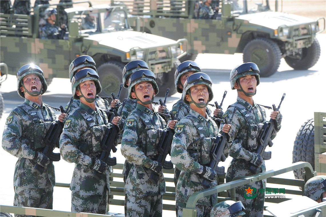 生来倔强，90年朱日和阅兵版，生来倔强，90后朱日和阅兵精神传承