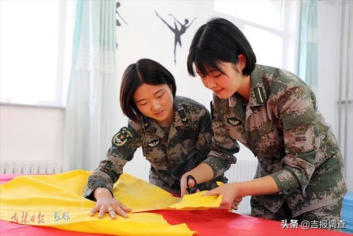 中国女兵标准，新时代下的巾帼英雄形象塑造，新时代巾帼英雄，中国女兵标准的全面解读