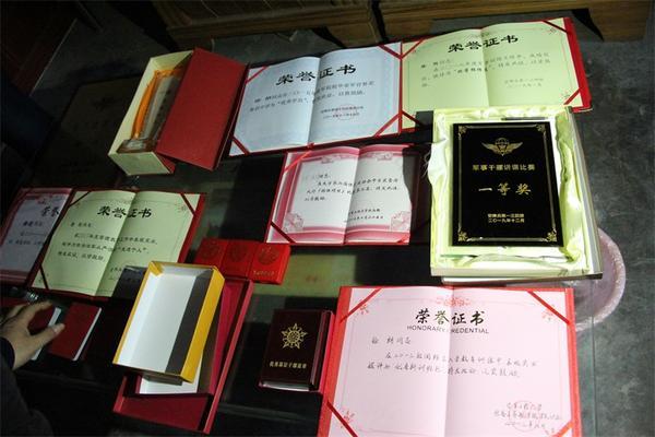 开封空降兵43师，英勇传奇的历史与荣耀的篇章，开封空降兵43师，英勇传奇与历史荣耀的篇章