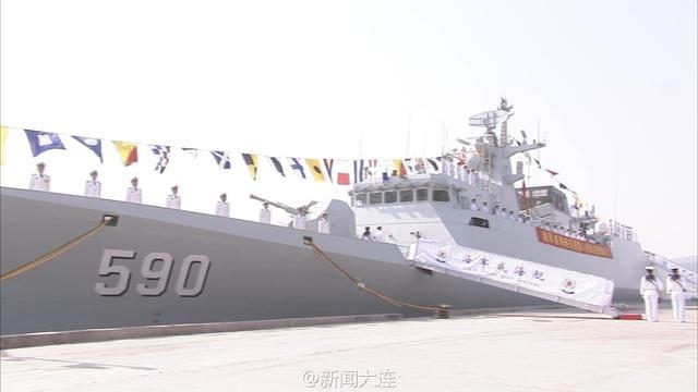 中国056型护卫舰吨位，解读其性能与规模的关键指标，中国056型护卫舰吨位与性能规模解析，关键指标解读