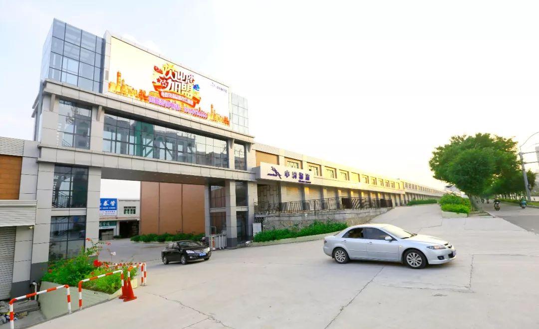 泉州站与泉州东站，城市交通枢纽的演变与融合，泉州站与泉州东站，交通枢纽的演变与融合之旅