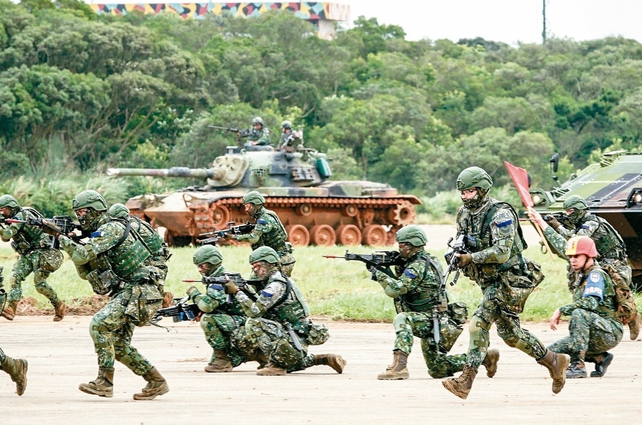 台军突发激烈军事冲突,深度分析与展望,台军军事冲突骤然爆发,深度分析与未来展望