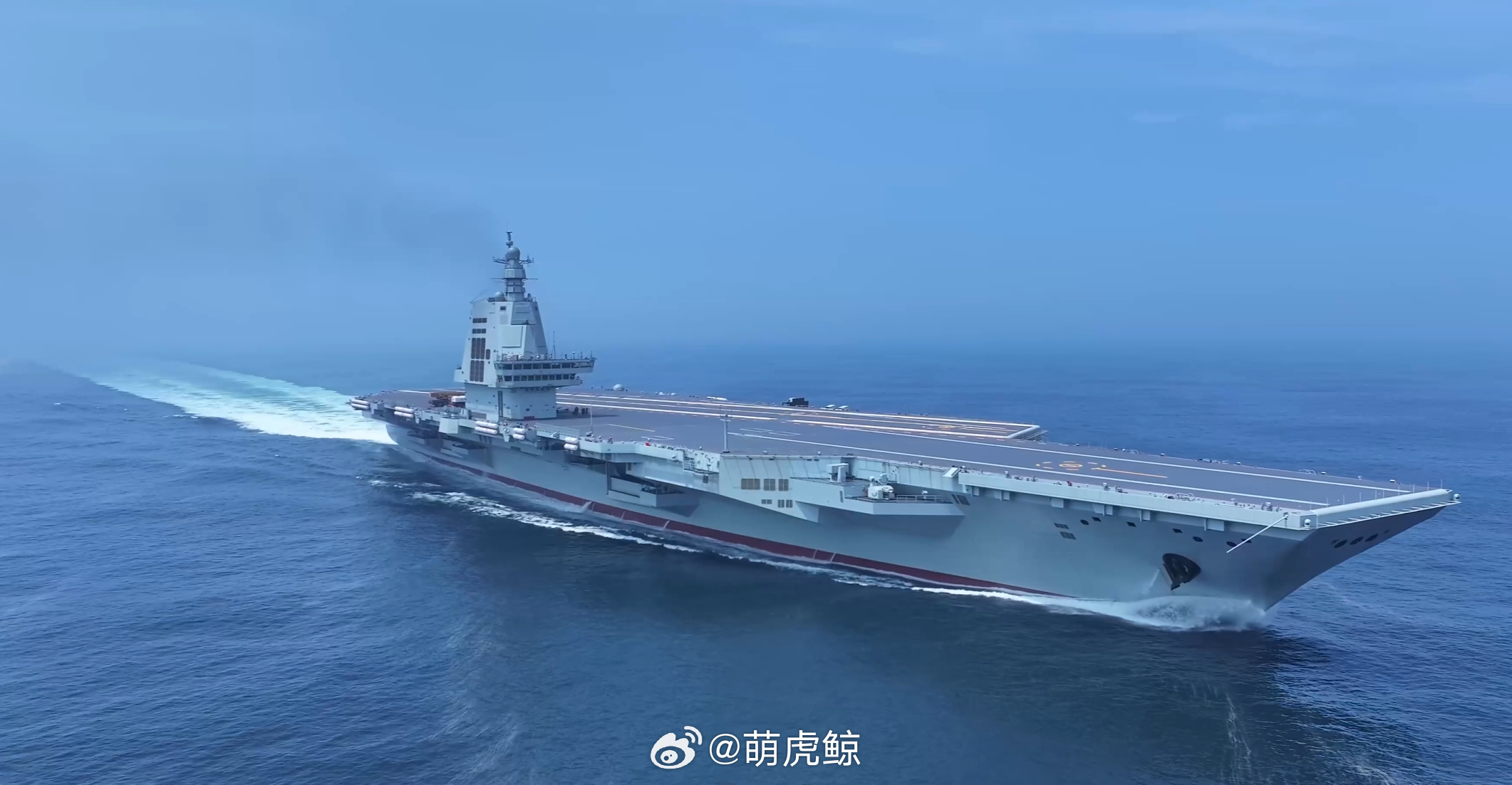 福建舰的突破，引领中国海军走向新时代的里程碑，福建舰的突破，中国海军新时代的里程碑