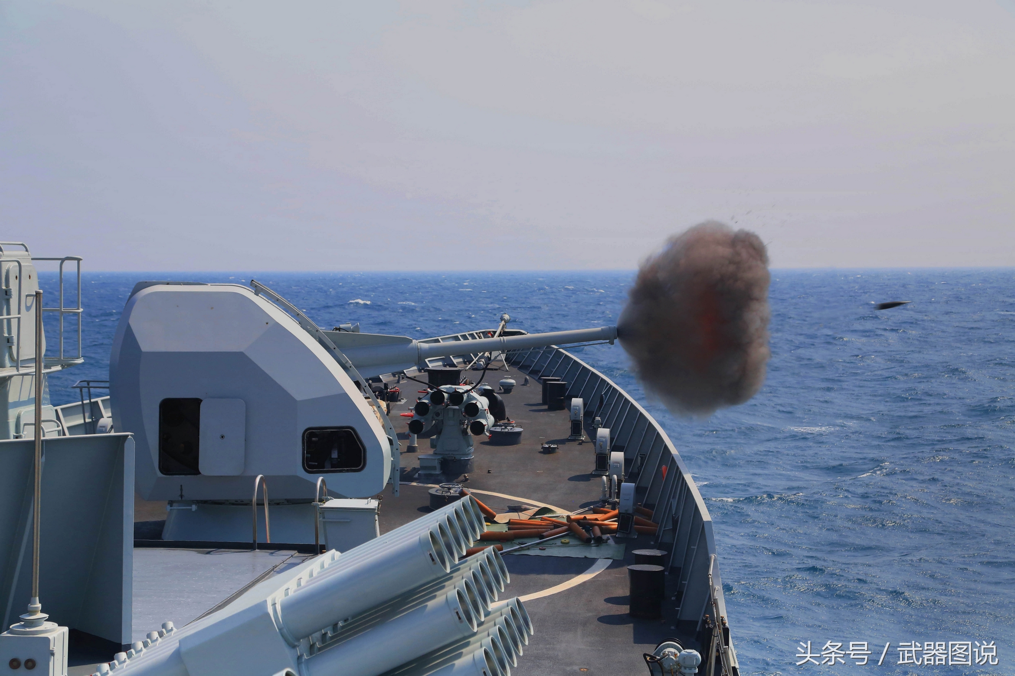 揭秘中国海军利器，052B型驱逐舰的火力通道，揭秘，中国海军利器——052B型驱逐舰的火力通道全面解析