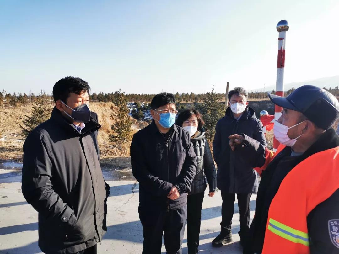 今天的重大新闻，全球科技巨头发布全新智能机器人技术，开启智能生活新时代，全球科技巨头发布全新智能机器人技术，引领智能生活新时代开启