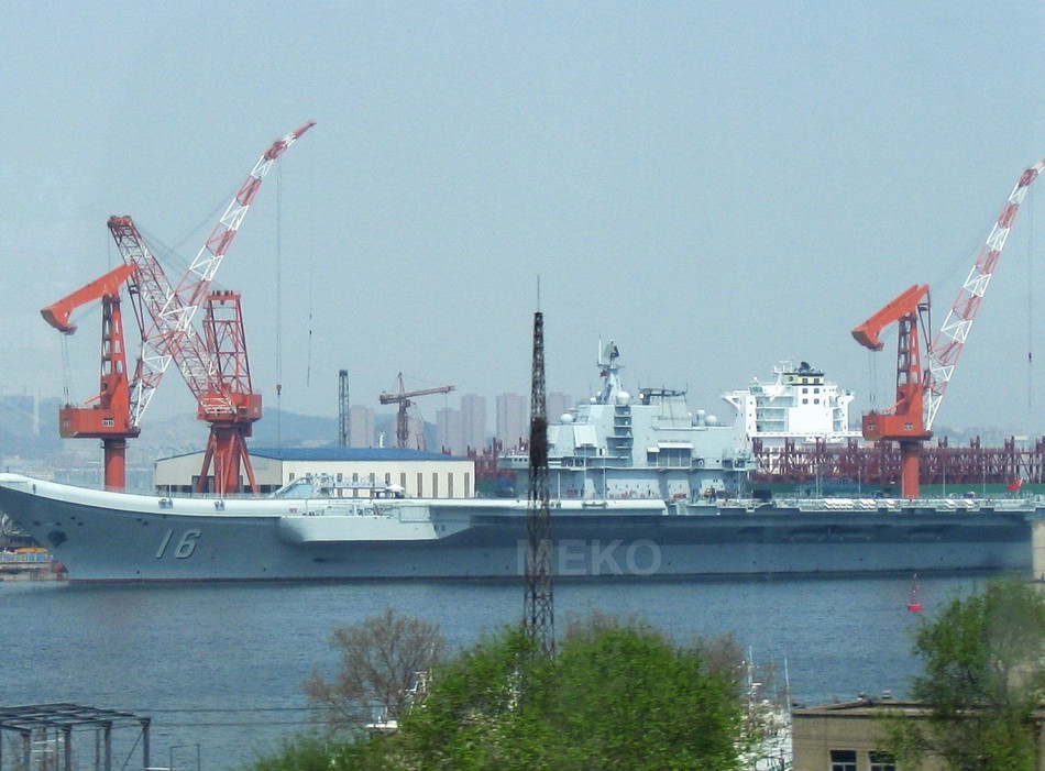 辽宁舰停泊的港口，中国的海军力量展示，辽宁舰停泊港口，中国海军力量的展示窗口