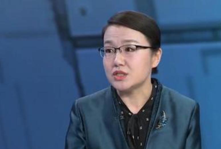 关于军事视频，深度探索与影响，深度探索军事视频的影响与启示