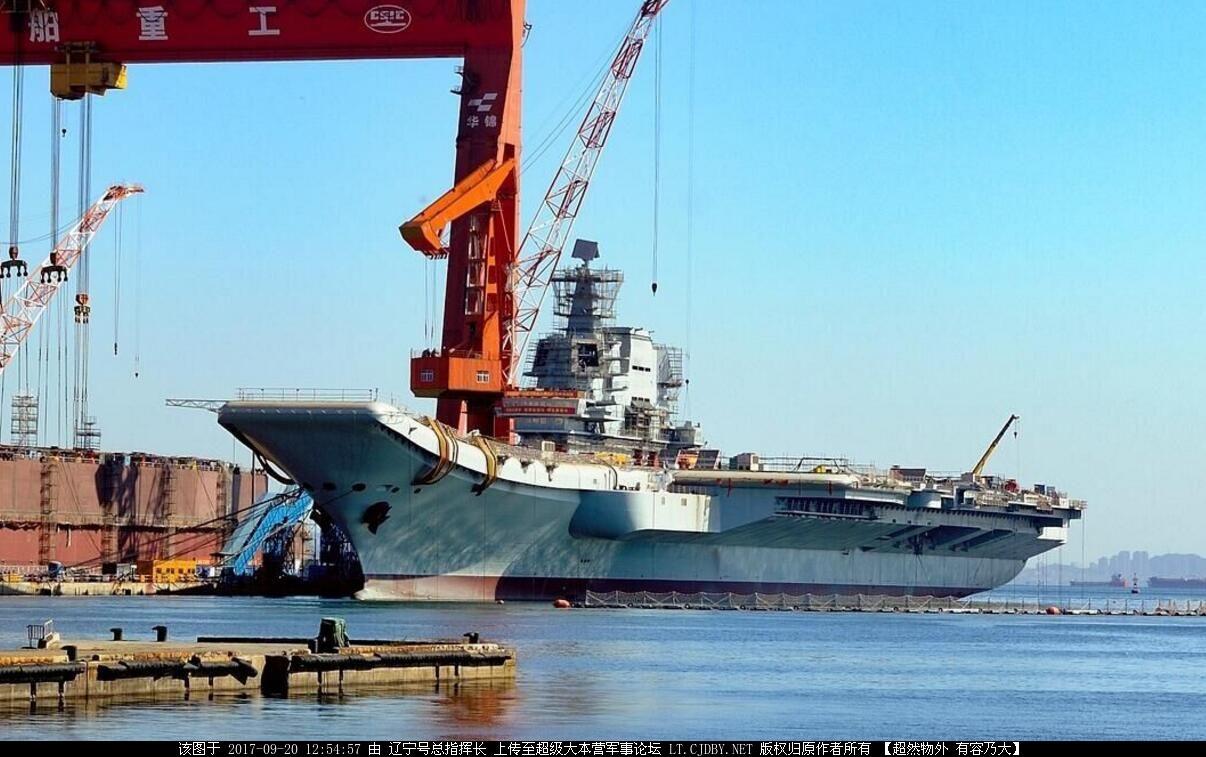 我国航母建造计划及未来展望，几艘航母在路上？，中国航母建造计划展望，多艘航母在制造中，未来布局揭秘