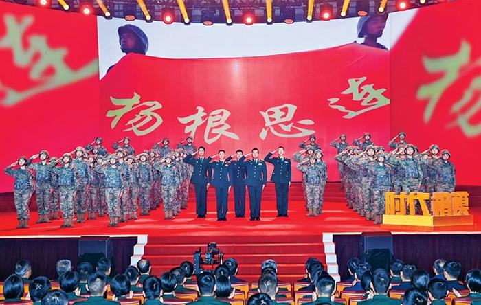 杨根思班，英雄精神的传承与弘扬，杨根思班，英雄精神传承与弘扬的典范