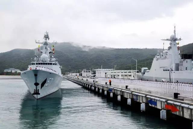 海军运城舰图片,展现中国海军力量的象征,海军运城舰图片,中国海军力量的骄傲象征