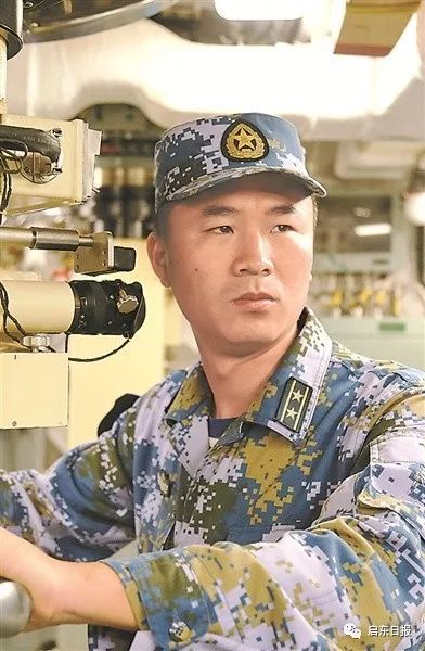 千岛湖舰舰长毕启昌简历——一位海军精英的成长历程，千岛湖舰舰长毕启昌的成长历程，海军精英的崛起之路