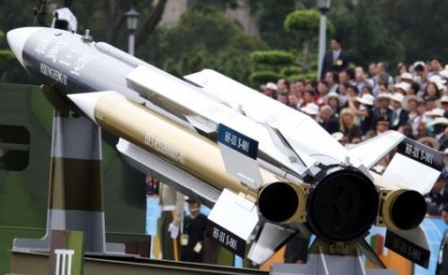 空射雄风3导弹，空中力量的锐利之剑，空射雄风3导弹，空中力量的精准之剑