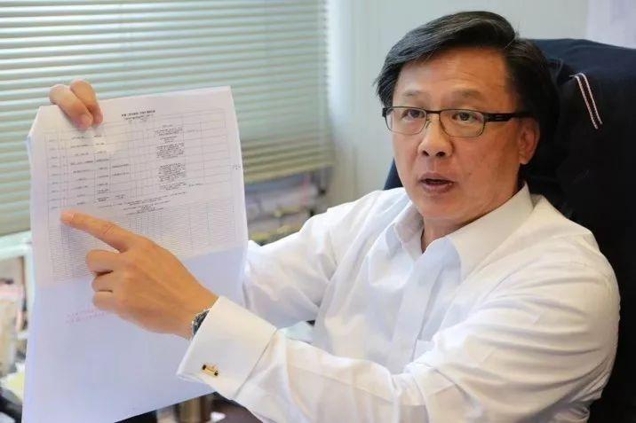 香港抵触国庆大阅兵，理解差异，共融发展，香港理解差异，共融发展，在国庆大阅兵中的对话与共鸣