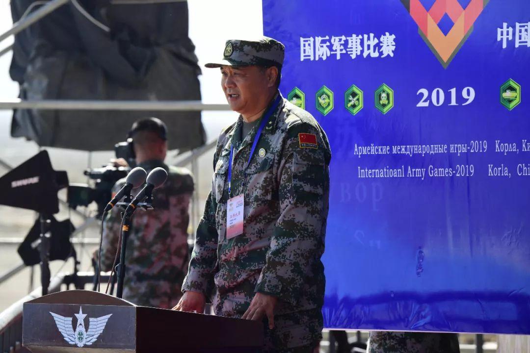 集团军军长和省军区司令员谁的官大，军事领导职务的层级与职责解析，集团军军长与省军区司令员职务层级与职责解析，谁官职更大？